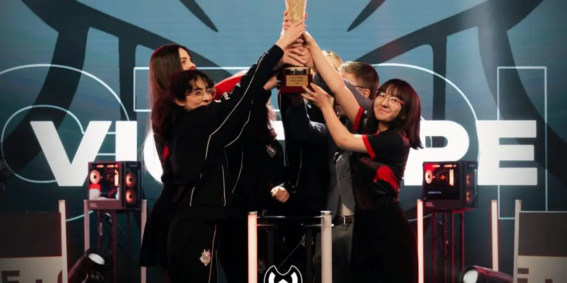 G2 Hel survole le Nova Series: Prélude