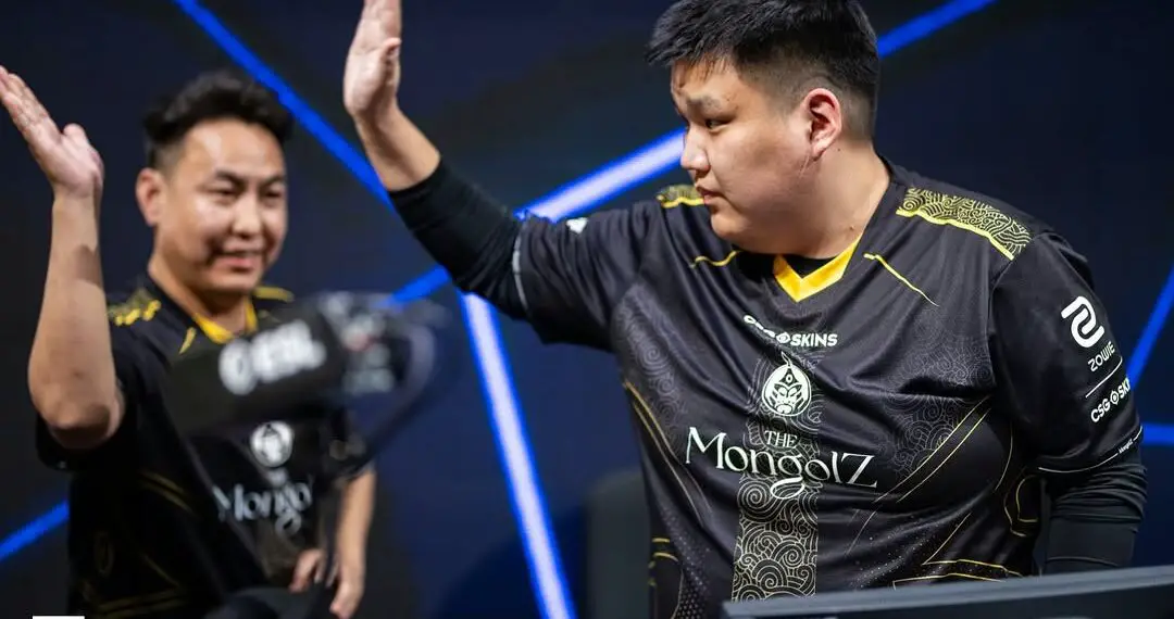 The MongolZ boucle le départ de controlez (off.)