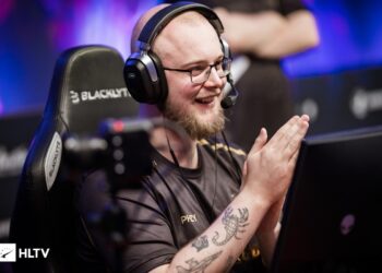 Astralis au complet avec phzy et ryu