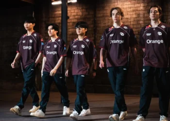 Caliste fidèle à la Karmine Corp : « Si je peux faire toute ma carrière ici, je le ferai »