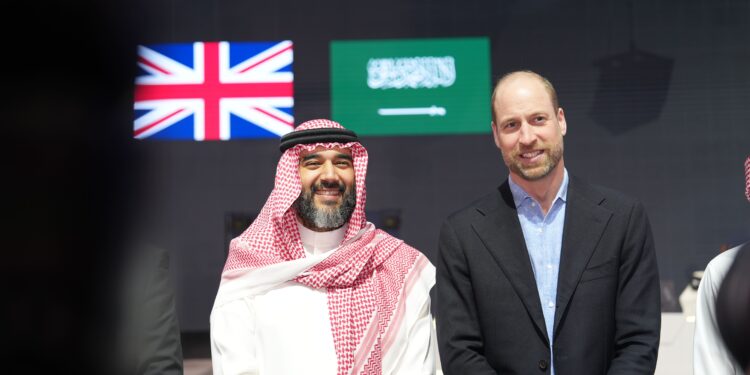 Le Prince William rend visite à l’Esports World Cup Foundation