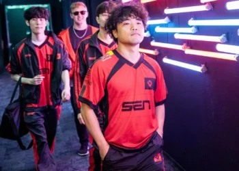 LCS : Sentinels – Disguised en direct