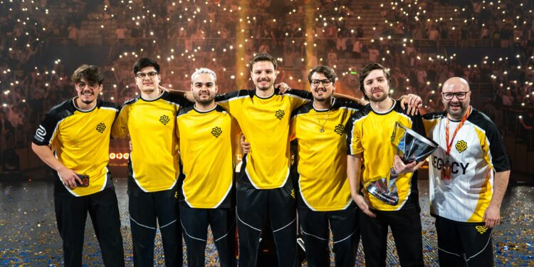 Legacy conserve son titre aux CS Asia Championships, Falcons craque encore en finale