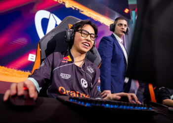 EMEA Masters : Los Heretics – KCorp Blue en direct