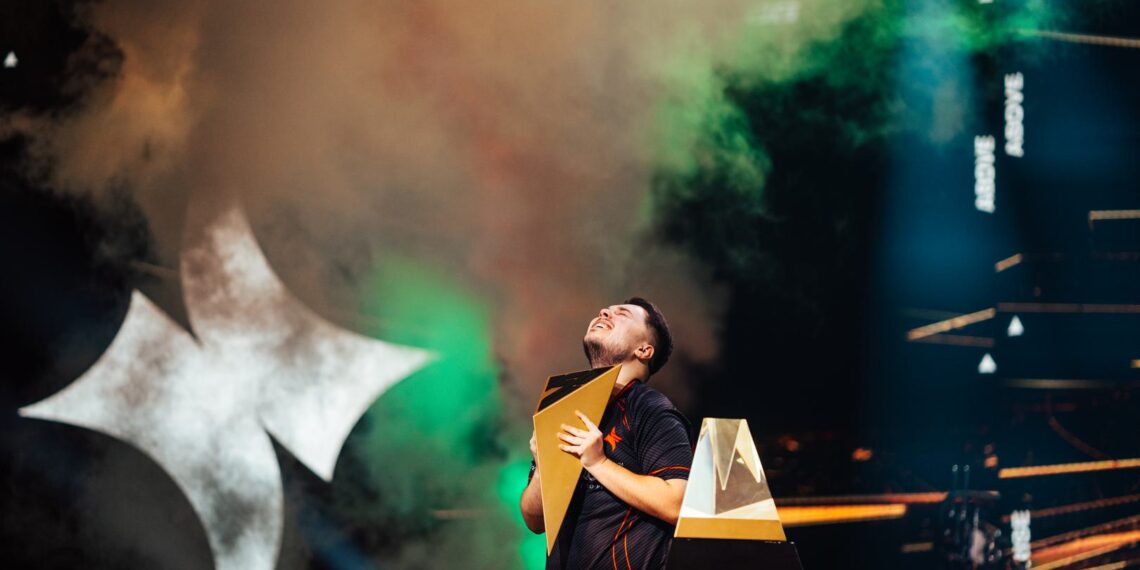 Esports World Cup : RvPLegend crée la surprise et devient champion du monde sur FC 26